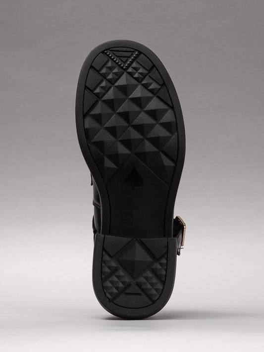 Women's leather shoes