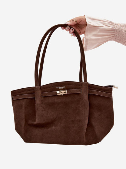 Everyday handbag model 230561 Step in style